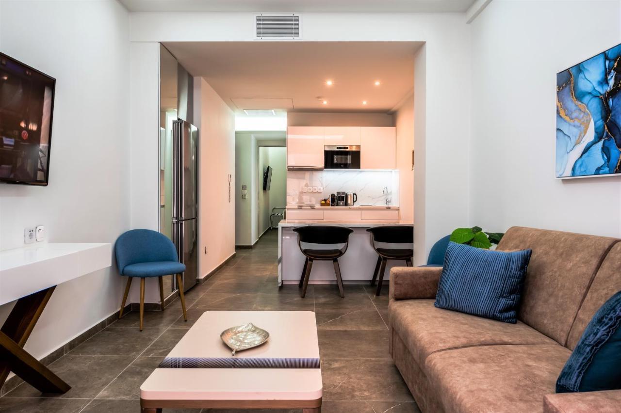 Chic Centre Suites אתונה מראה חיצוני תמונה