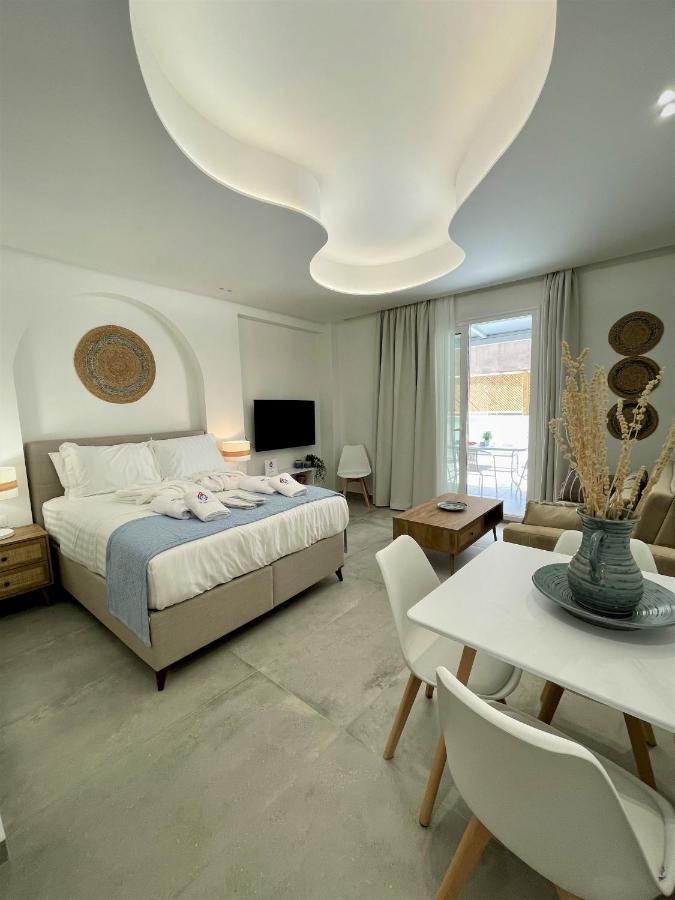 Chic Centre Suites אתונה מראה חיצוני תמונה