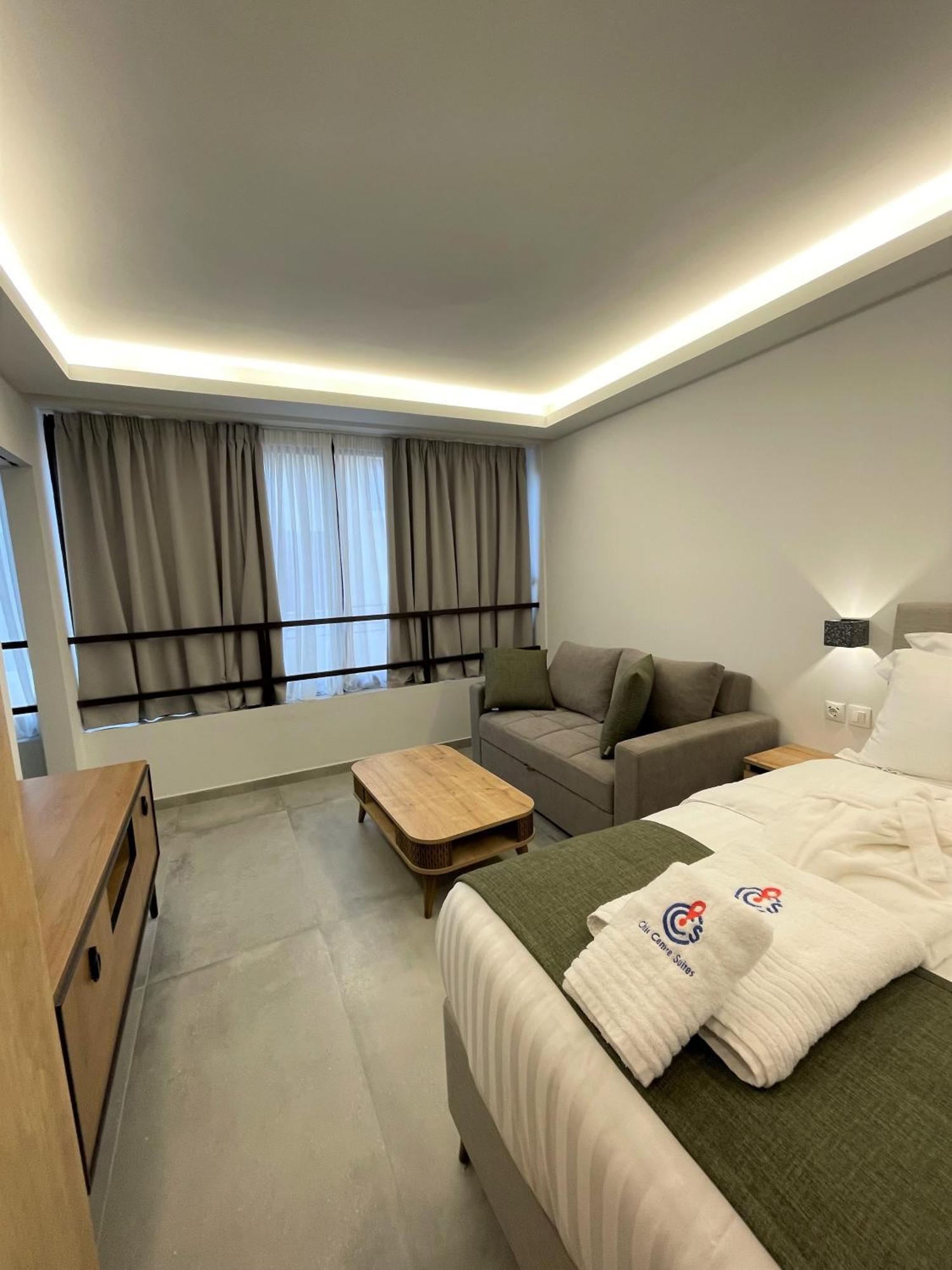 Chic Centre Suites אתונה מראה חיצוני תמונה