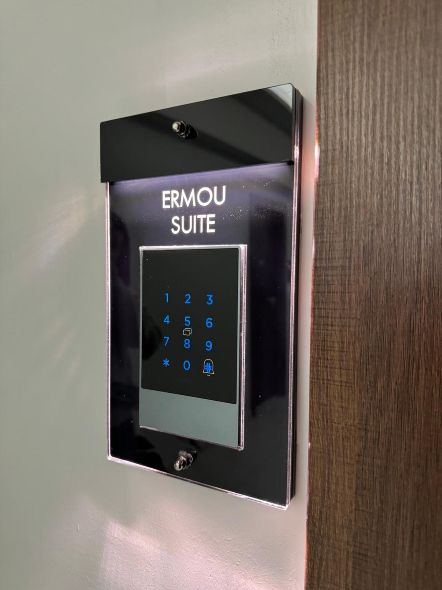 Chic Centre Suites אתונה מראה חיצוני תמונה