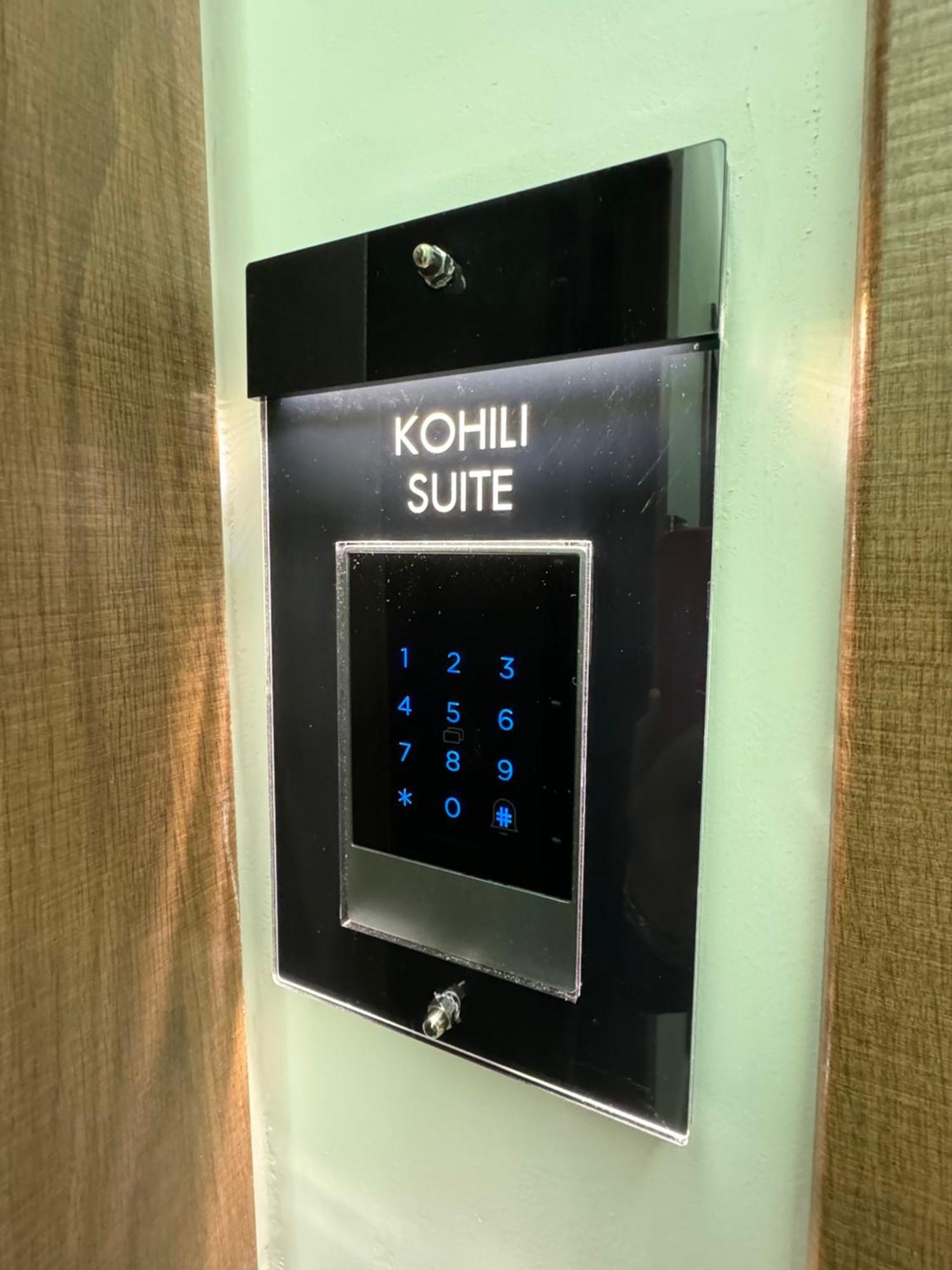 Chic Centre Suites אתונה מראה חיצוני תמונה
