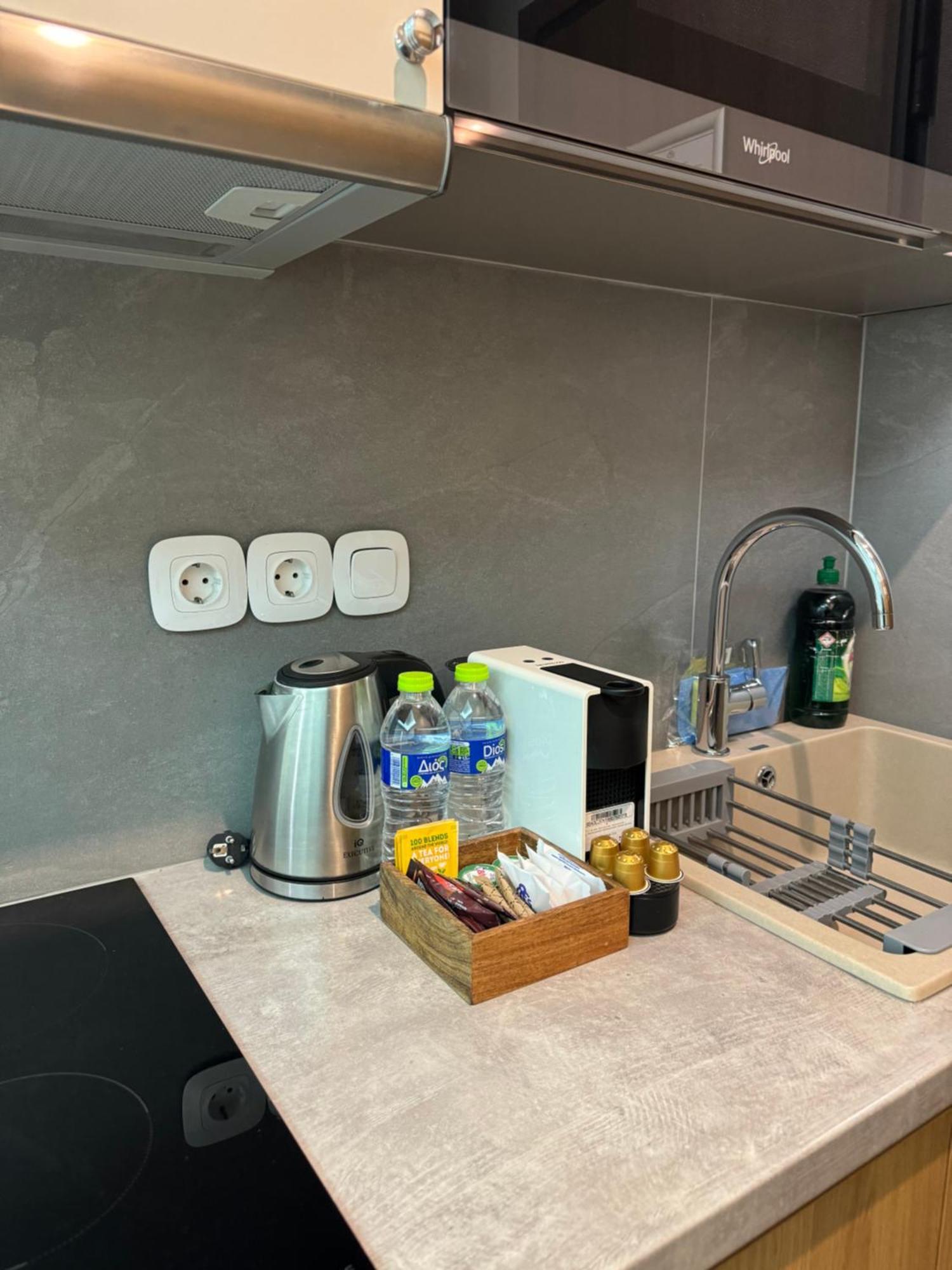 Chic Centre Suites אתונה מראה חיצוני תמונה